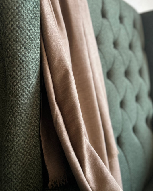 Natural Colour Solid